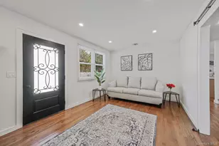 2 Polo St, Dix Hills, NY 11746 - Photo 14