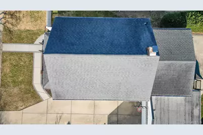 81 Irving Avenue, Floral Park, NY 11001 - Photo 2