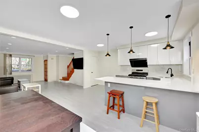 68-36 Selfridge Street, Forest Hills, NY 11375 - Photo 4