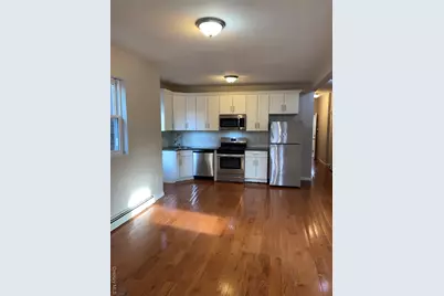 142 N Terrace Avenue, Mount Vernon, NY 10550 - Photo 2