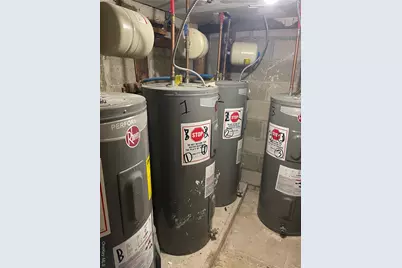 142 N Terrace Avenue, Mount Vernon, NY 10550 - Photo 20