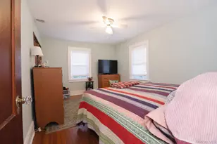 226 N Forest Ave, Rockville Centre, NY 11570 - Photo 16