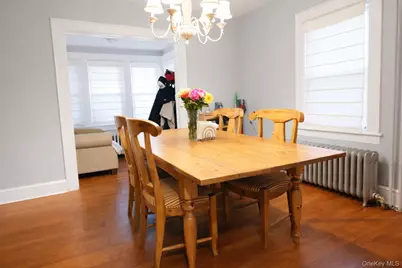 226 N Forest Avenue, Rockville Centre, NY 11570 - Photo 10