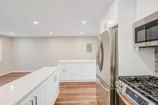 1137 Nugent Ave, Bay Shore, NY 11706 - Photo 10