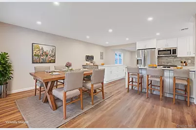 1137 Nugent Avenue, Bay Shore, NY 11706 - Photo 4