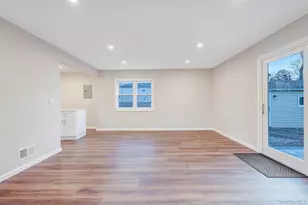 1137 Nugent Ave, Bay Shore, NY 11706 - Photo 14