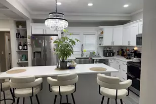 41 Brightside Ave, Central Islip, NY 11722 - Photo 4