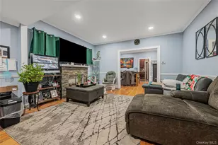 13-81 Chandler St, Far Rockaway, NY 11691 - Photo 4