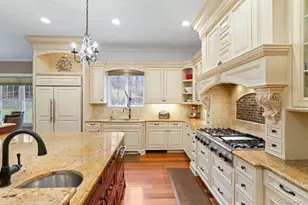 280 Southdown Rd, Lloyd Harbor, NY 11743 - Photo 14