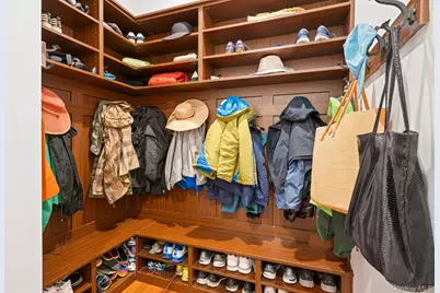 280 Southdown Road, Lloyd Harbor, NY 11743 - Photo 30