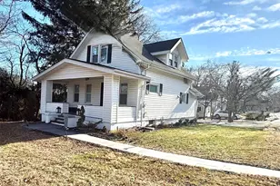 12 E Nauraushaun Ave, Pearl River, NY 10965 - Photo 2