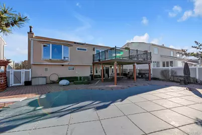 909 Gerry Avenue, Long Beach, NY 11561 - Photo 24