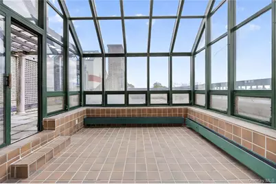 100 Hilton Avenue #PH 5, Garden City, NY 11530 - Photo 22