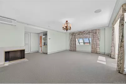 100 Hilton Avenue #PH 5, Garden City, NY 11530 - Photo 26