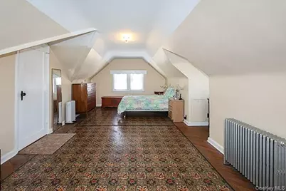 246-04 86th Avenue, Bellerose, NY 11426 - Photo 22