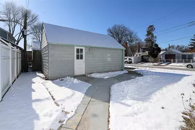 246-04 86th Avenue, Bellerose, NY 11426 - Photo 34