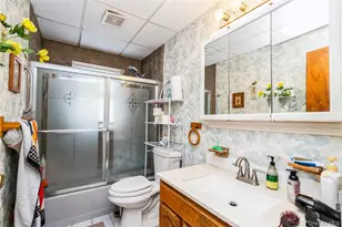 5 Scherer St, Bethpage, NY 11714 - Photo 10