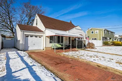 5 Scherer Street, Bethpage, NY 11714 - Photo 2