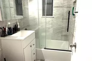 1 Terrace Cir, Great Neck, NY 11021 - Photo 8