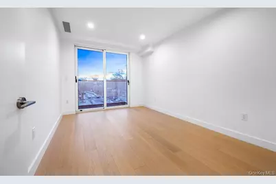 150-02 Northern Blvd #3B, Flushing, NY 11354 - Photo 12