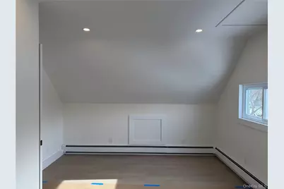 15 Bond Lane, Hicksville, NY 11801 - Photo 24