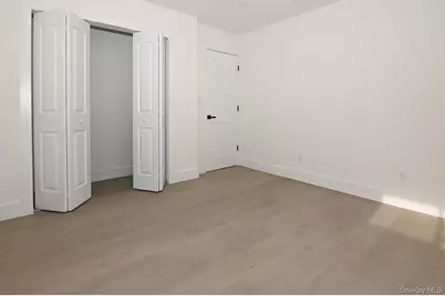 15 Bond Lane, Hicksville, NY 11801 - Photo 16