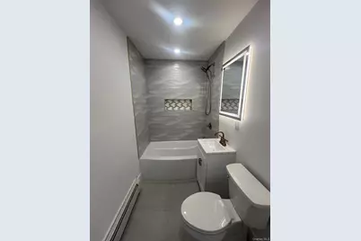 15 Bond Lane, Hicksville, NY 11801 - Photo 8