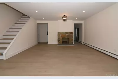 15 Bond Lane, Hicksville, NY 11801 - Photo 12