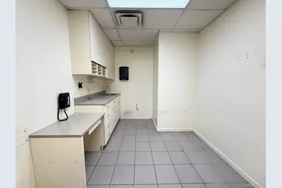 133-47 Sanford Avenue #1H, Flushing, NY 11355 - Photo 4