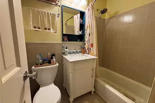 149-30 88th St, Howard Beach, NY 11414 - Photo 10