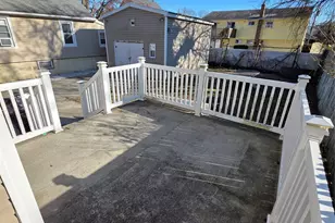 1075 Harrison St, Uniondale, NY 11553 - Photo 4