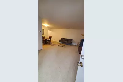 11 Laramie Court #11, Coram, NY 11727 - Photo 10