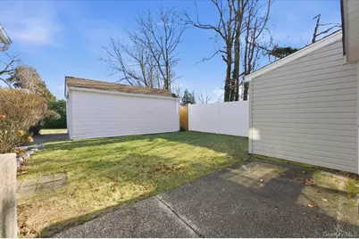 704 Barnes Avenue, Baldwin, NY 11510 - Photo 26