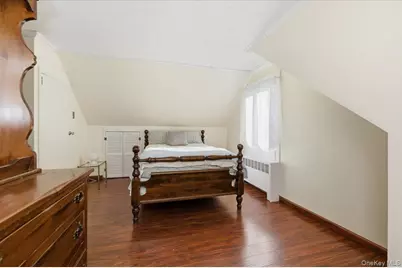 704 Barnes Avenue, Baldwin, NY 11510 - Photo 18