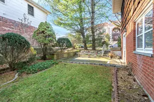 28-03 215th St, Bayside, NY 11360 - Photo 36