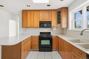 1 Cherry Ln, Scarsdale, NY 10583 - Photo 18