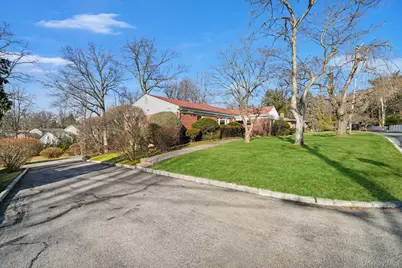 1 Cherry Lane, Scarsdale, NY 10583 - Photo 2
