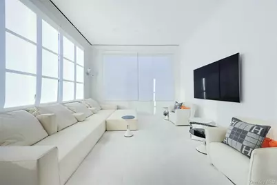 100 Garvies Point Road #1024, Glen Cove, NY 11542 - Photo 24