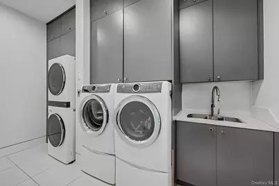 865 Barberry Lane, Woodmere, NY 11598 - Photo 34