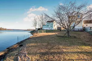 27 Warren Ave, Haverstraw, NY 10927 - Photo 8