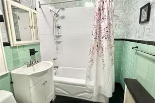 25 Fletcher Ave, Mount Vernon, NY 10552 - Photo 8