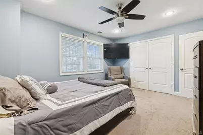 15 Gazebo Lane, Holtsville, NY 11742 - Photo 12