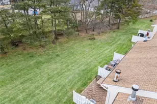 15 Gazebo Ln, Holtsville, NY 11742 - Photo 36