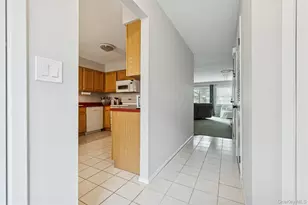 15 Gazebo Ln, Holtsville, NY 11742 - Photo 6