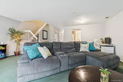 15 Gazebo Lane, Holtsville, NY 11742 - Photo 10