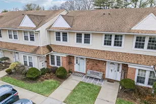 15 Gazebo Ln, Holtsville, NY 11742 - Photo 30