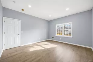 55 Oyster Cove Ln, Blue Point, NY 11715 - Photo 16