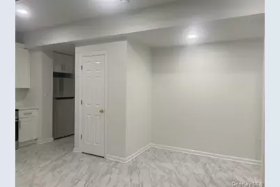 94 4th Avenue #105, Bay Shore, NY 11706 - Photo 8