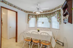 62 Canterbury Dr, Hauppauge, NY 11788 - Photo 24