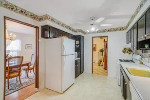 62 Canterbury Dr, Hauppauge, NY 11788 - Photo 22